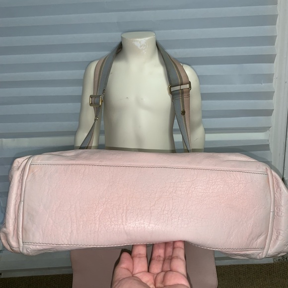 ❌SOLD❌ Gucci Diaper Bag - Picture 6 of 8